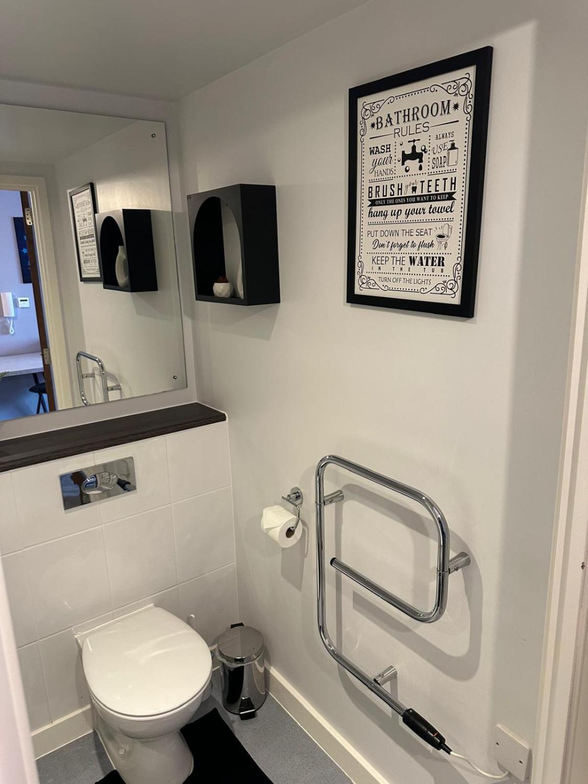 Stunning City View Studio Apartment Liverpool Bagian luar foto