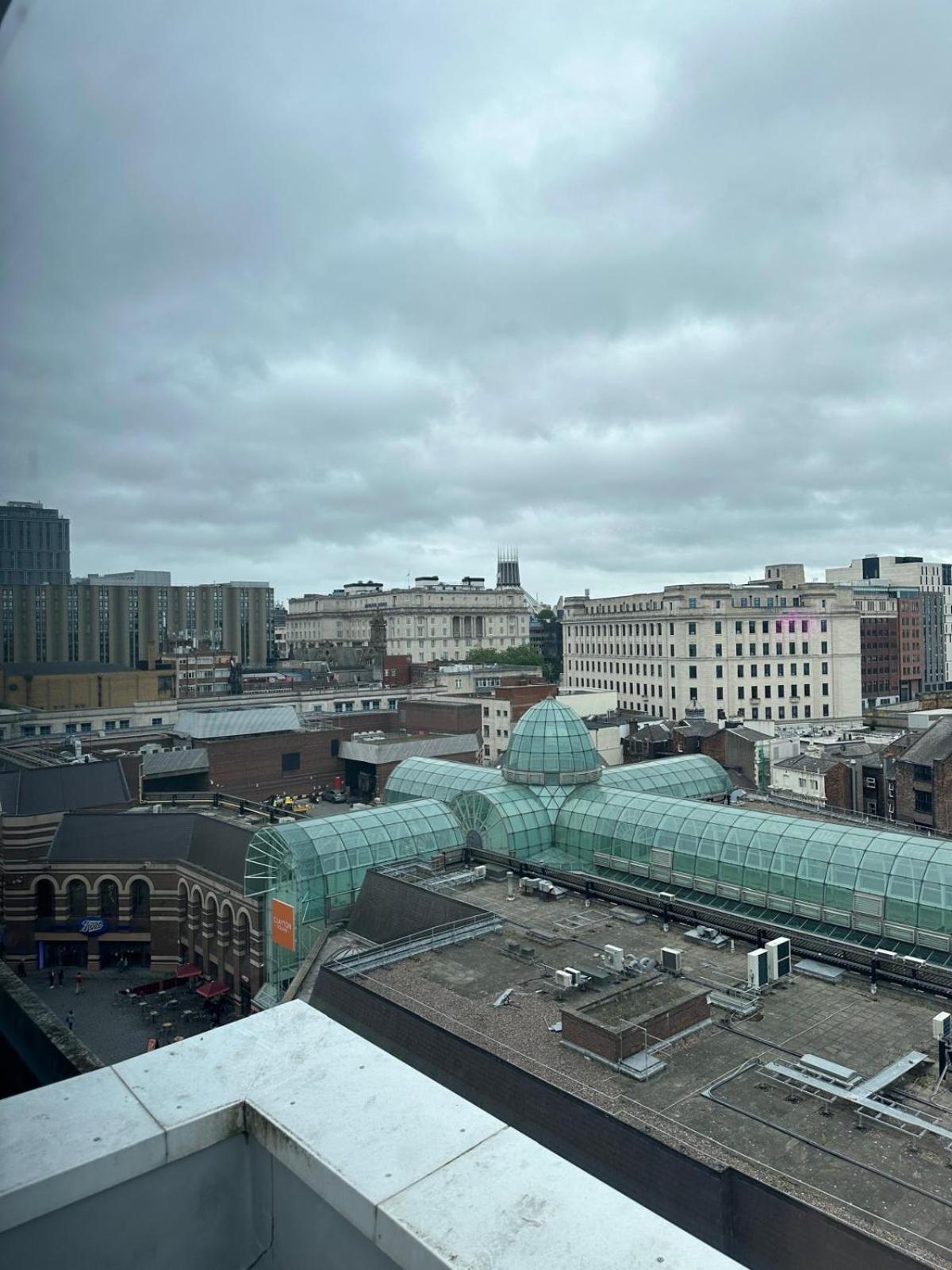 Stunning City View Studio Apartment Liverpool Bagian luar foto